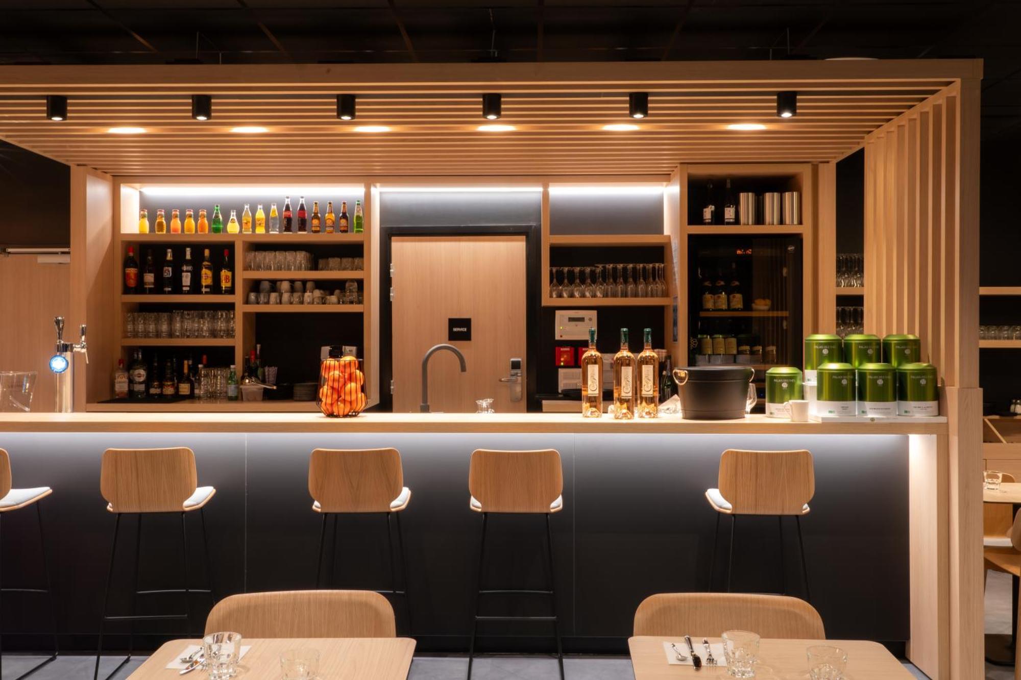 Ibis Saint Paul Trois Chateaux Εξωτερικό φωτογραφία