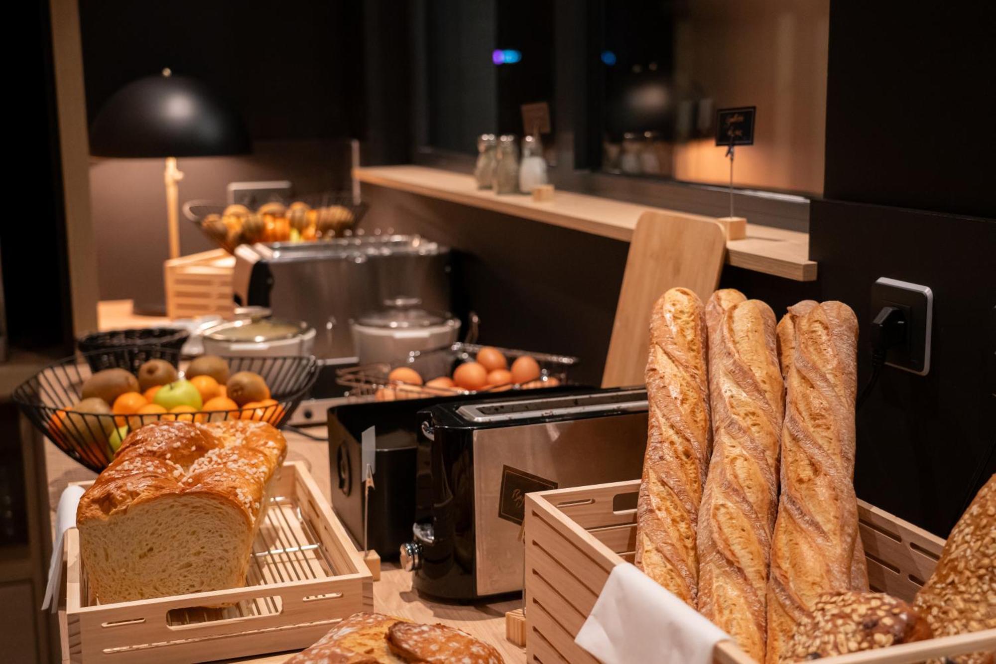 Ibis Saint Paul Trois Chateaux Εξωτερικό φωτογραφία