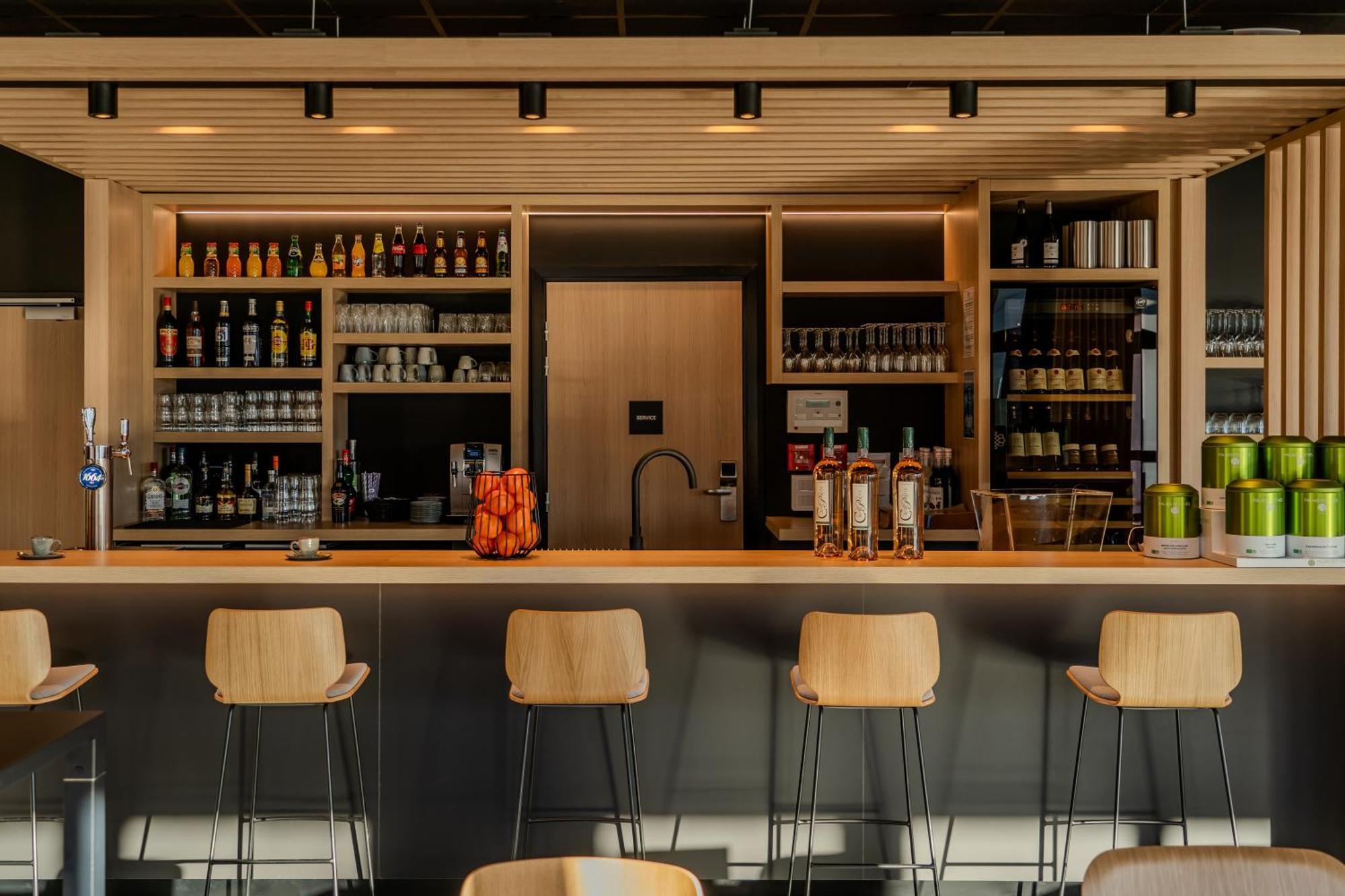 Ibis Saint Paul Trois Chateaux Εξωτερικό φωτογραφία