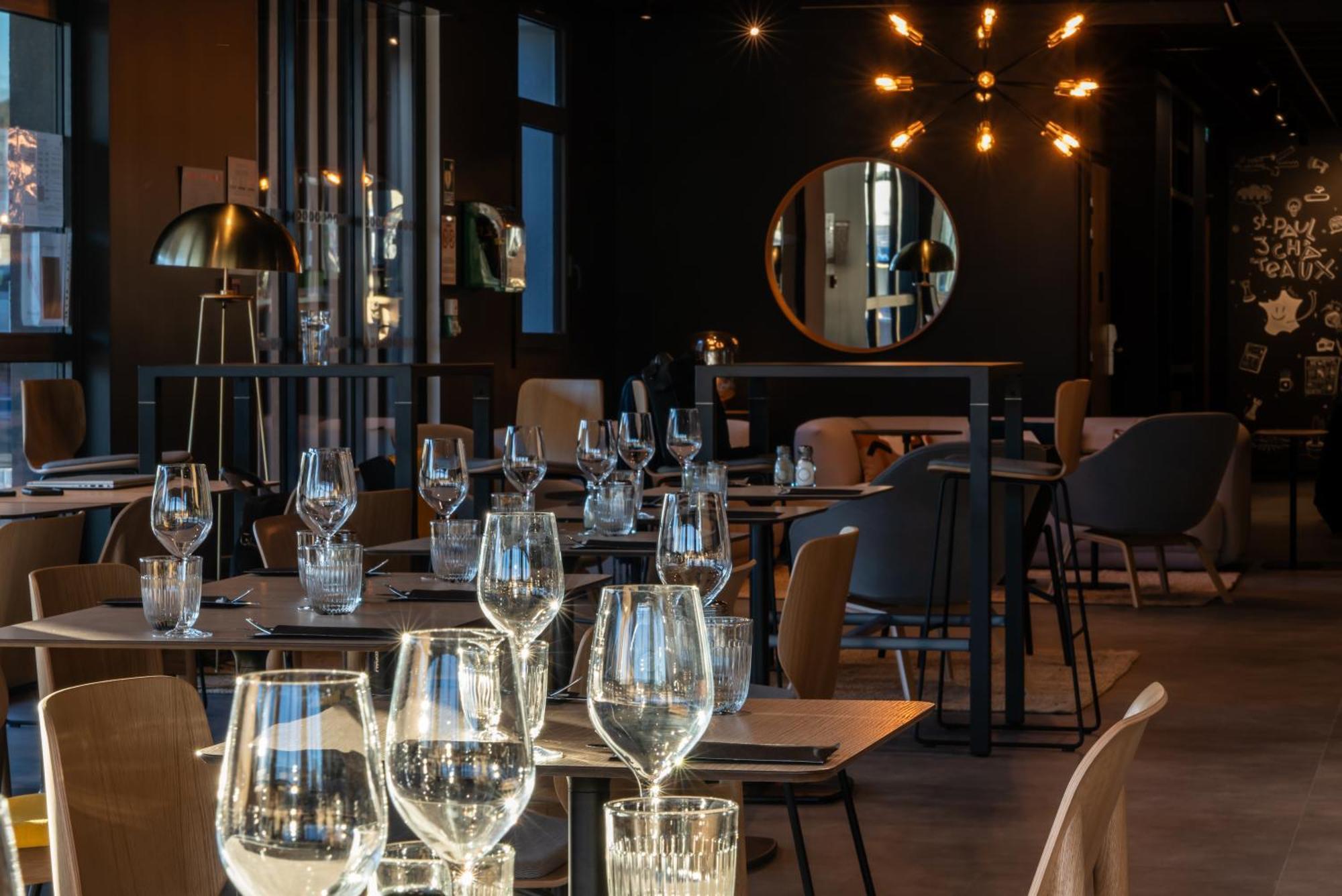 Ibis Saint Paul Trois Chateaux Εξωτερικό φωτογραφία