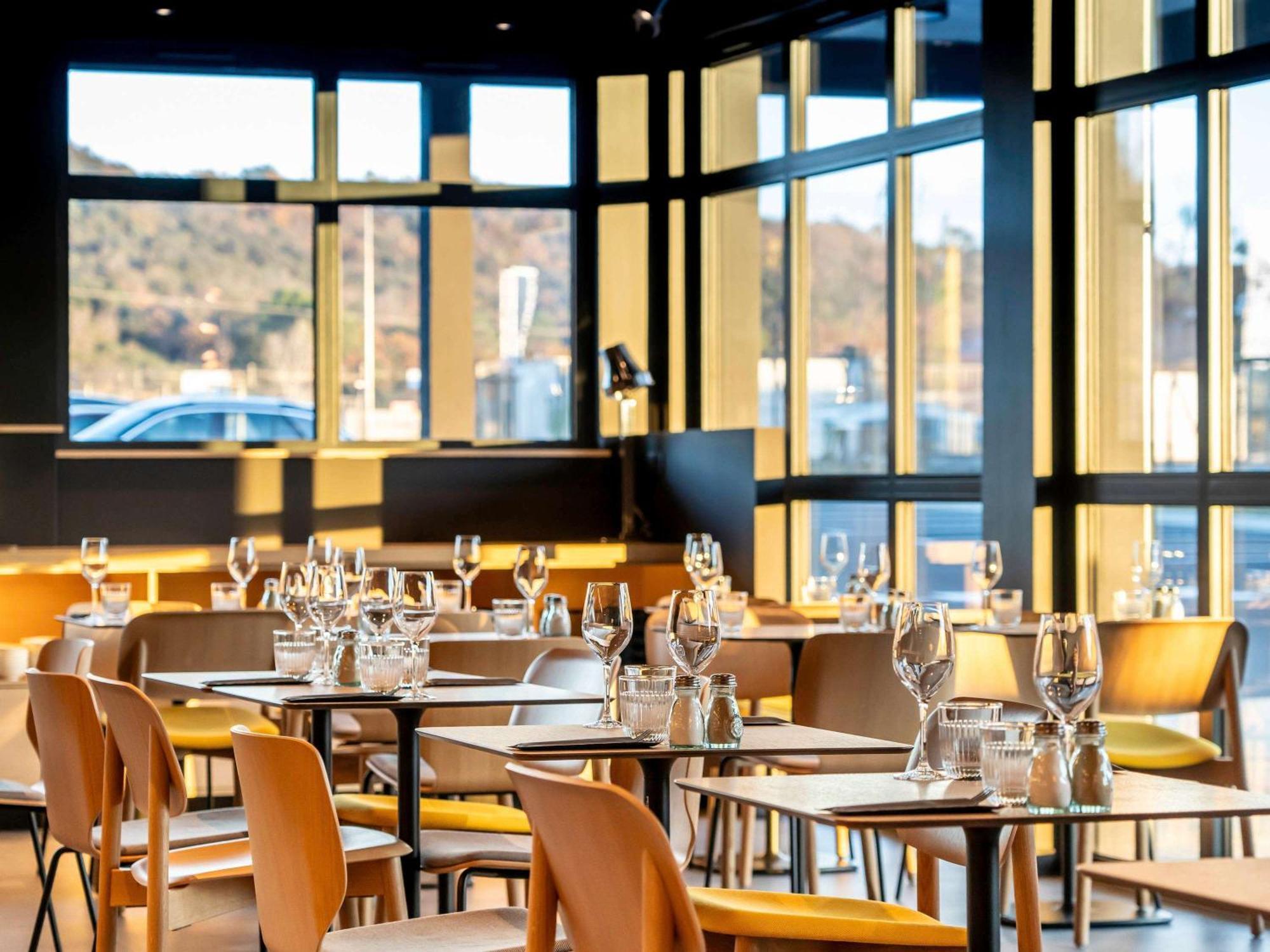 Ibis Saint Paul Trois Chateaux Εξωτερικό φωτογραφία